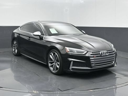 Used 2018 Audi S5 Premium Plus w/ Navigation Package AWD/4WD image 3