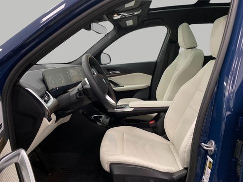 New 2026 BMW X1 xDrive28i AWD/4WD image 29