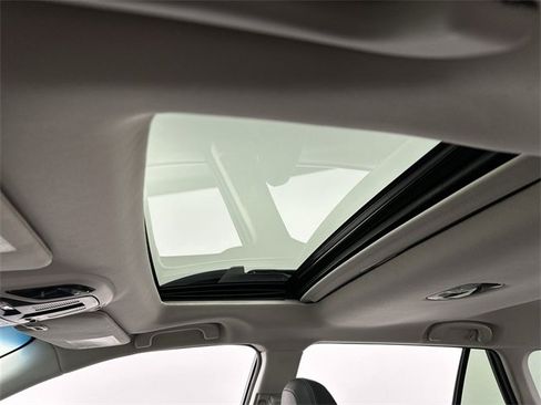 Used 2022 Subaru Outback Limited image 22