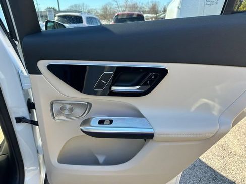 Used 2026 Mercedes-Benz GLC 300 4MATIC image 20