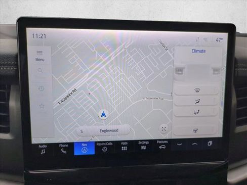 Used 2023 Ford Expedition XLT image 11