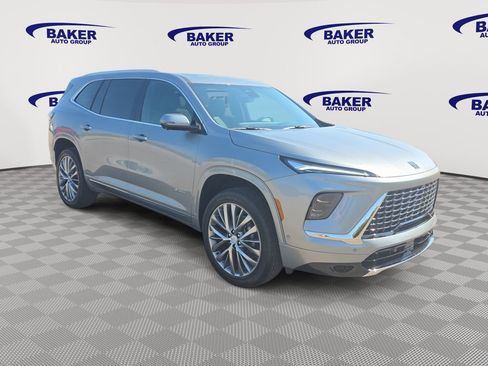 New 2026 Buick Enclave Avenir w/ Super Cruise Package FWD image 3