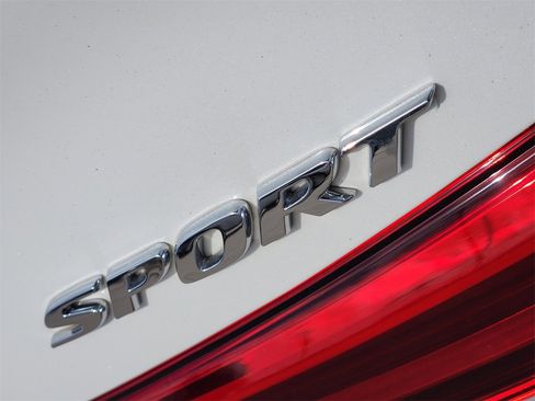 Certified 2024 Honda Civic Sport image 10