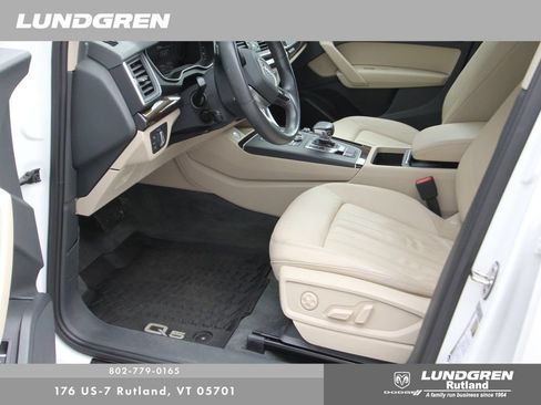 Used 2018 Audi Q5 2.0T Premium Plus AWD/4WD image 16