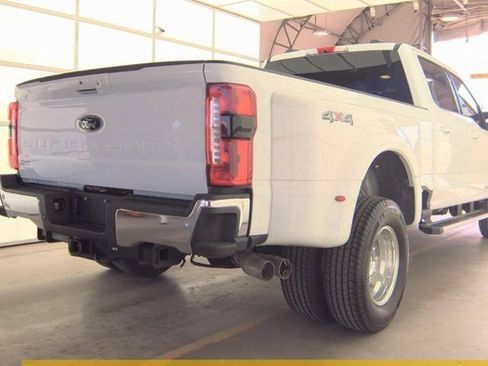 Used 2026 Ford F350 Lariat image 3