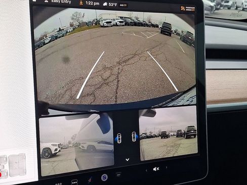 Used 2022 Tesla Model 3 image 4