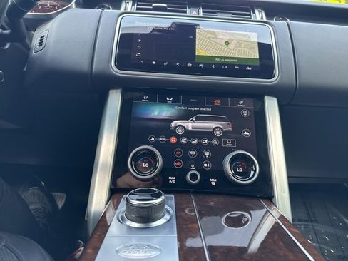 Used 2020 Land Rover Range Rover Long Wheelbase HSE image 27