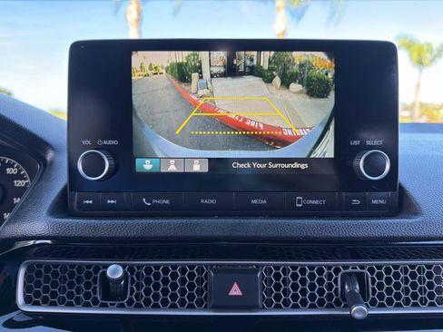 Used 2023 Honda Civic Sport image 28