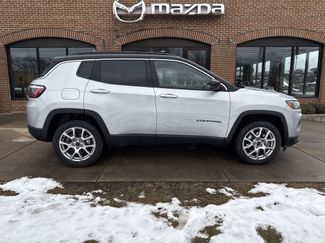 Used 2025 Jeep Compass Limited video 2