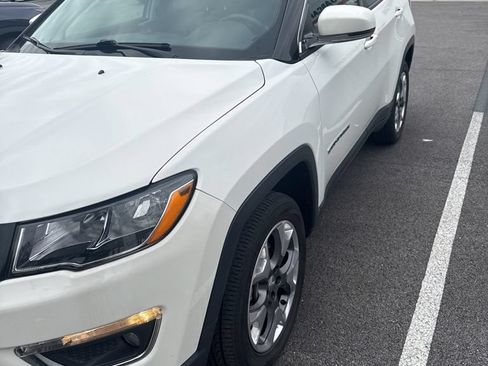 Used 2021 Jeep Compass Limited AWD/4WD image 3