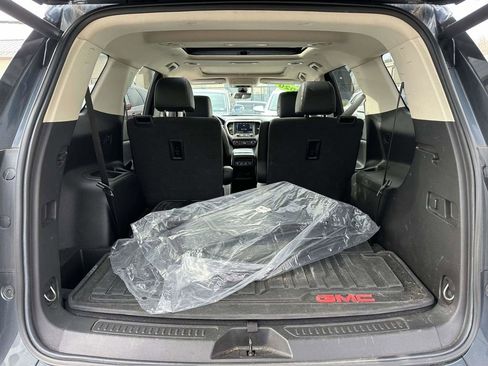 Used 2020 GMC Acadia Denali image 13