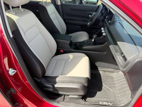 Used 2025 Honda CR-V EX image 34