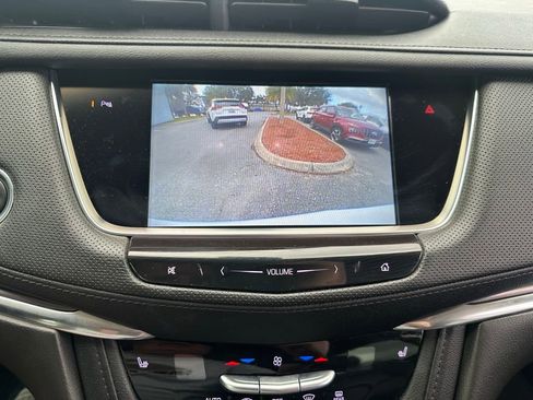 Used 2019 Cadillac XT5 Luxury image 32