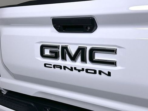 New 2026 GMC Canyon AT4 w/ Nightfall Essentials Package AWD/4WD image 32