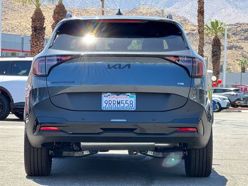 Certified 2026 Kia Sportage X-Line AWD/4WD image 4