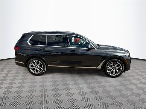 Used 2021 BMW X7 xDrive40i w/ Premium Package image 5
