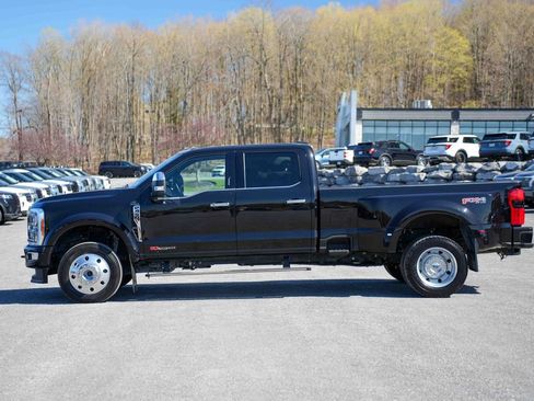 Used 2023 Ford F450 Platinum w/ FX4 Off-Road Package AWD/4WD image 8