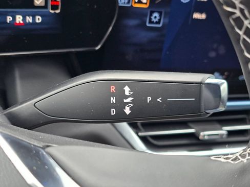 New 2026 Chevrolet Equinox EV LT AWD/4WD image 25
