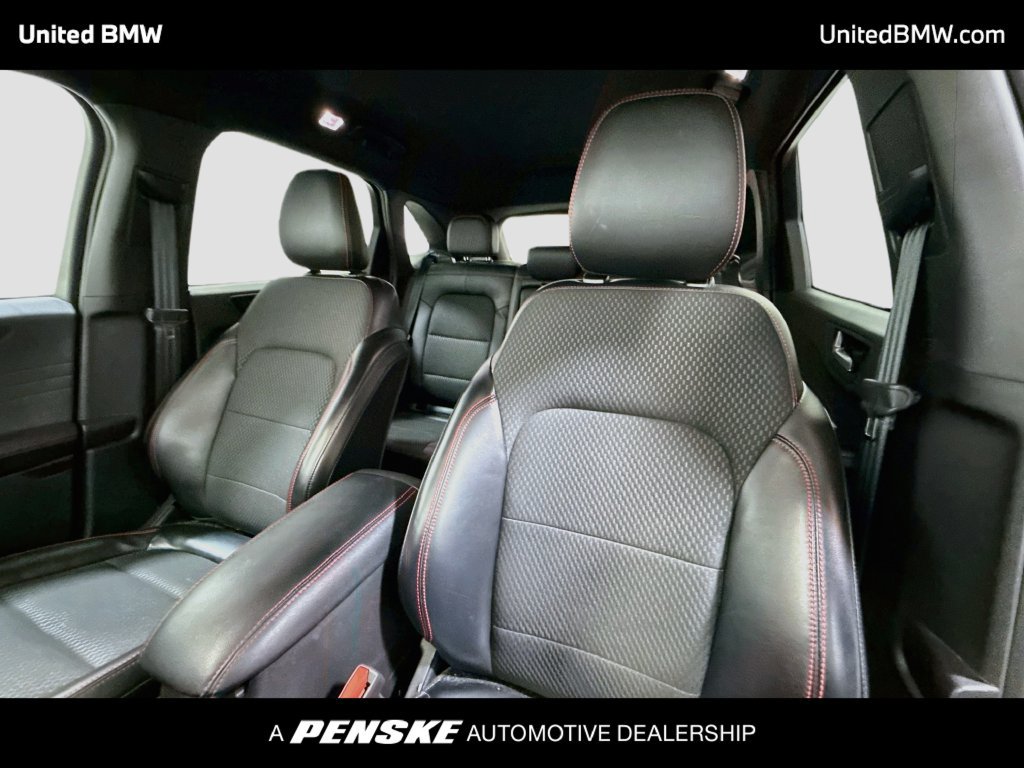 Used 2023 Ford Escape ST-Line w/ Tech Pack #1 FWD image 12