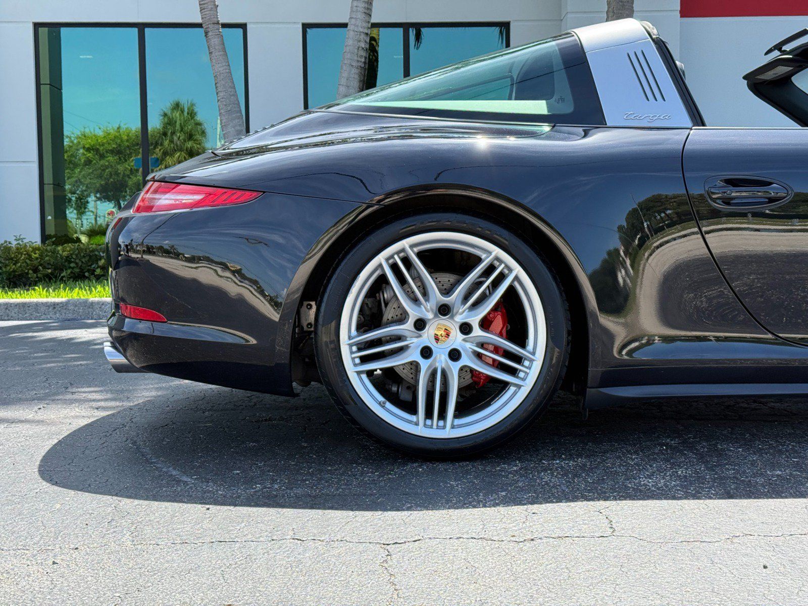 Used 2016 Porsche 911 Targa 4S AWD/4WD image 4