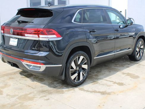 New 2026 Volkswagen Atlas Cross Sport SEL AWD/4WD image 6