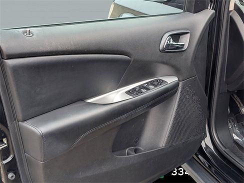 Used 2020 Dodge Journey SE w/ Blacktop Package image 15