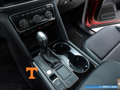 Used 2023 Volkswagen Atlas SE w/ Panoramic Sunroof Package FWD image 24