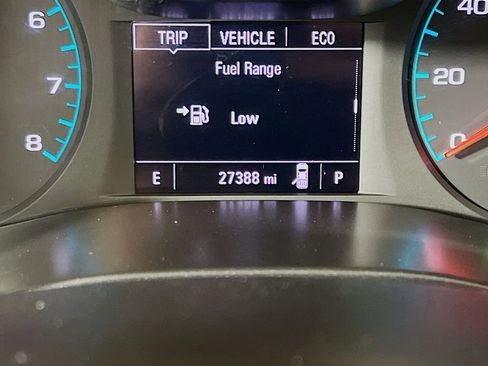 Used 2022 Chevrolet Colorado LT w/ Fleet Safety Package image 12