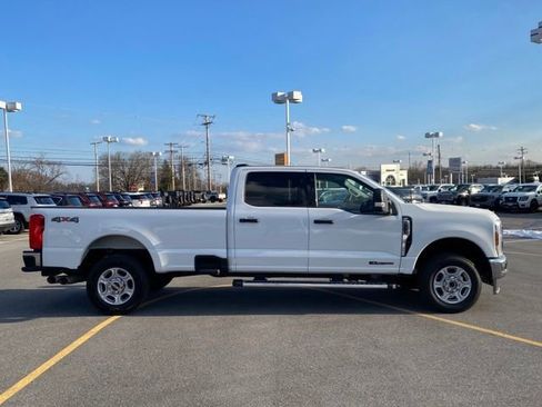 Used 2025 Ford F250 XLT image 6