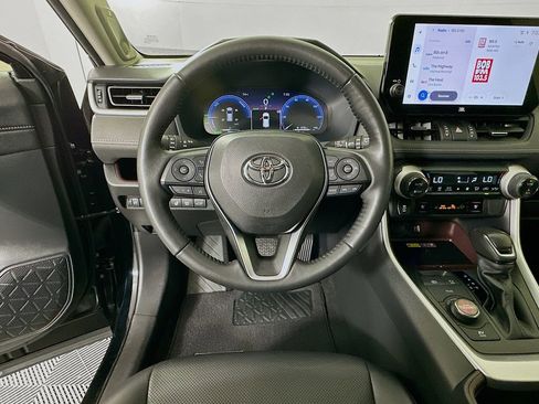 Used 2023 Toyota RAV4 Limited AWD/4WD image 11