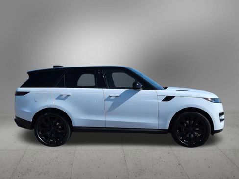 New 2026 Land Rover Range Rover Sport SE image 7