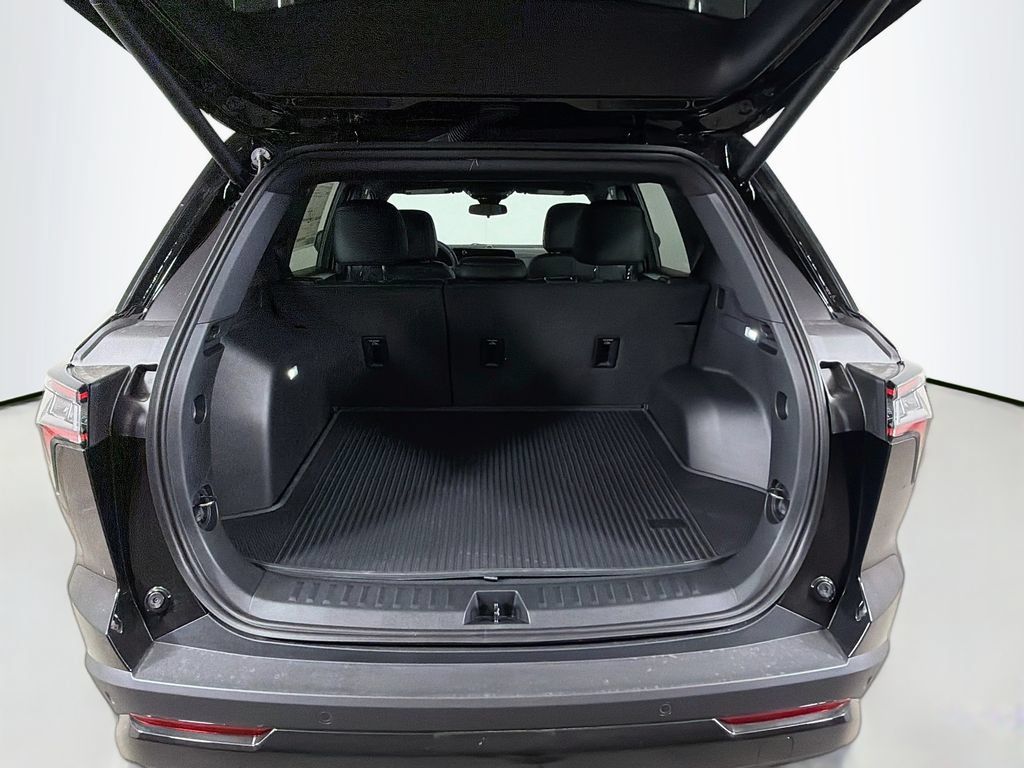 New 2027 Chevrolet Equinox RS w/ LPO, Floor Liner Package AWD/4WD image 21