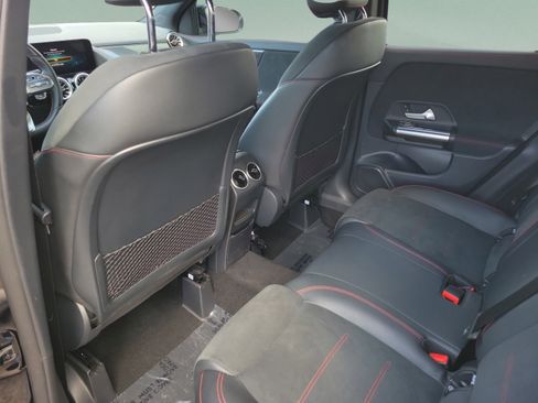 Certified 2022 Mercedes-Benz GLA 250 4MATIC image 10