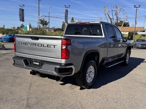 Used 2024 Chevrolet Silverado 2500 LT w/ Convenience Package image 12