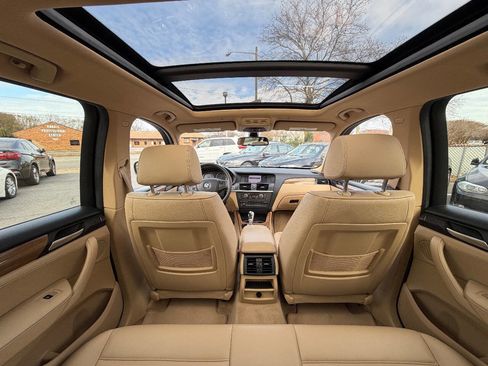 Used 2011 BMW X3 xDrive28i image 21