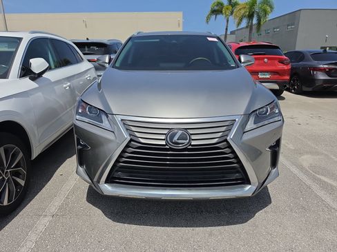 Used 2018 Lexus RX 350 FWD w/ Premium Package image 2