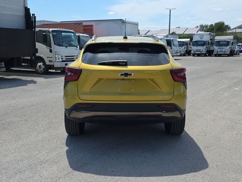 Used 2024 Chevrolet Trax ACTIV image 6