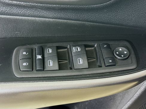 Used 2020 Jeep Cherokee Latitude image 23