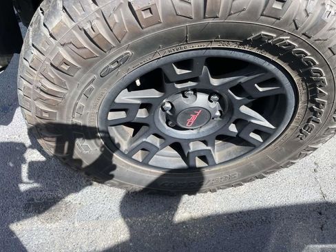 Used 2024 Toyota 4Runner SR5 image 20