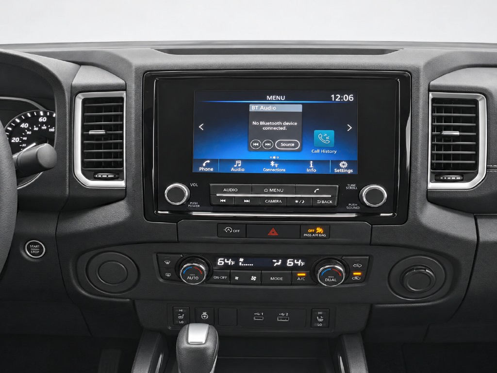 Used 2024 Nissan Frontier SL RWD image 16
