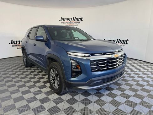 Used 2025 Chevrolet Equinox LT image 7