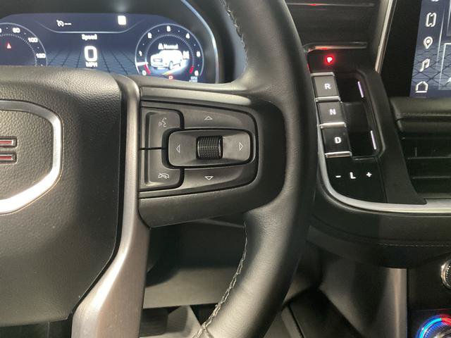 Used 2023 GMC Yukon SLE w/ Gmc Pro Safety Plus Package AWD/4WD image 23
