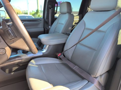 Used 2024 Chevrolet Silverado 1500 LTZ w/ LTZ Premium Package image 14