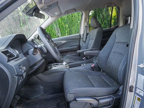 Certified 2023 Honda Ridgeline Sport image 7