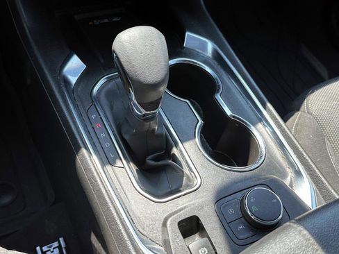 Certified 2023 Chevrolet Traverse LT image 25