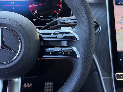 New 2026 Mercedes-Benz GLC 300 image 24