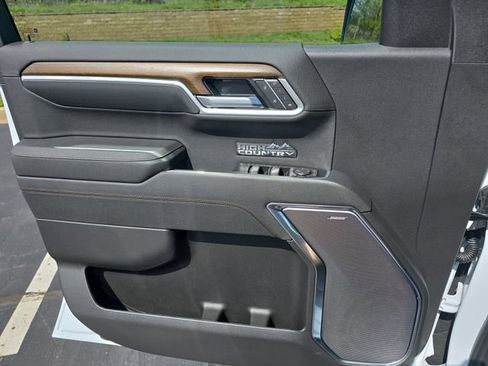 New 2026 Chevrolet Silverado 1500 High Country AWD/4WD image 27