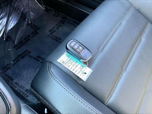Used 2026 Honda CR-V EX-L image 15