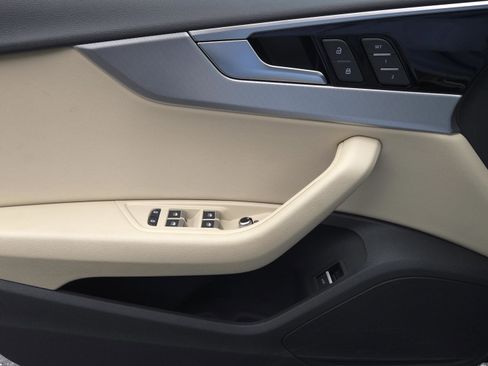 Used 2025 Audi A5 2.0T Premium Plus w/ Convenience Plus Package image 33