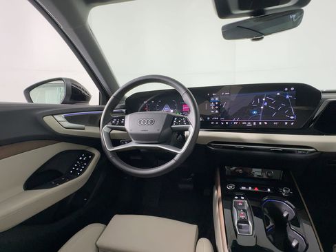 Used 2025 Audi A5 2.0T Prestige image 28